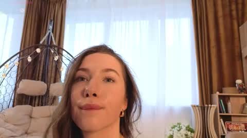 Josie Manesi online show from November 7, 6:49 am