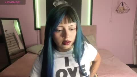 celeste_fioree online show from June 19, 1:39 pm