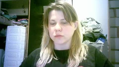 celeste_naughty_ online show from April 30, 10:31 am