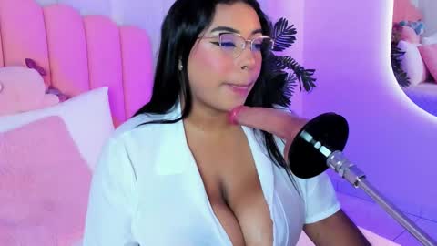 Celestia online show from March 17, 12:15 am