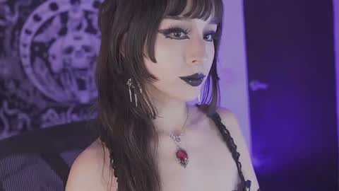  online show from August 10, 2:27 am