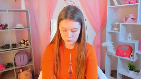 your cute kitty online show from February 26, 6:55 pm