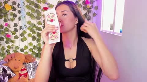 Celestineeeeee online show from January 3, 4:37 pm