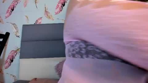 celestte_beautiful online show from June 19, 11:27 am