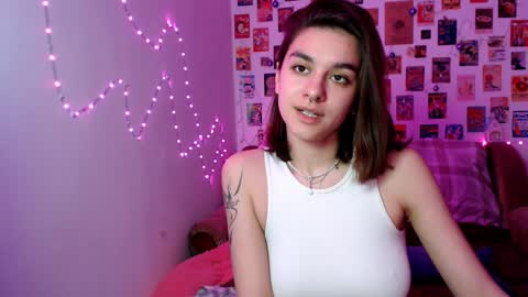  Celine  online show from January 5, 4:48 pm