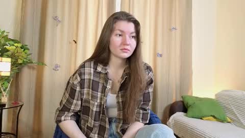 Nina online show from March 17, 7:13 am