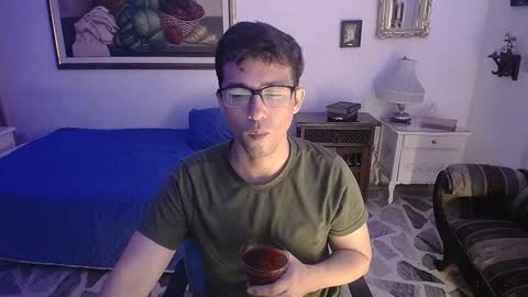 Snapshot of centurionjohnny chatting on December 8, 3:07 am centurionjohnny online show from December 8, 3:07 am