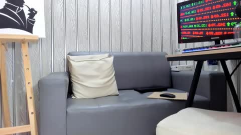 Cesar online show from March 5, 4:27 pm