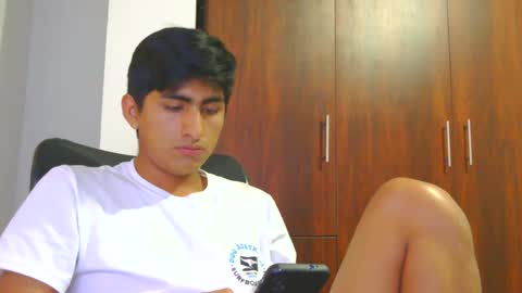 Cesar online show from December 4, 11:19 pm