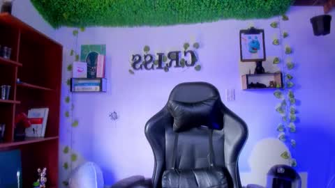 NAMOR  online show from March 7, 7:14 pm