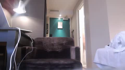 Snapshot of cfnmfriendly chatting on December 23, 1:45 pm cfnmfriendly online show from December 23, 1:45 pm