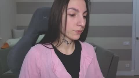 Kate online show from February 2, 9:05 am