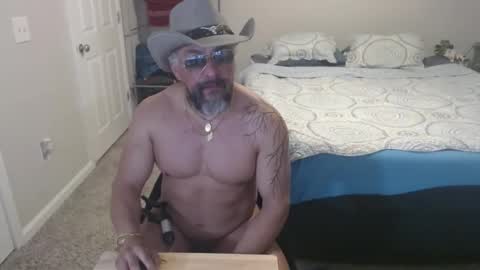 Chuck online show from April 6, 7:42 am
