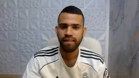 chacorta_ online show from June 13, 3:33 pm