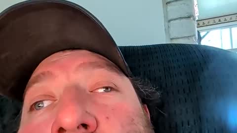 chadr1616 online show from May 2, 2:12 pm
