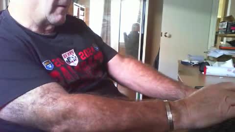 Chalky online show from October 28, 8:04 am