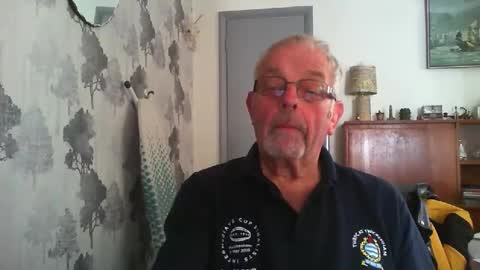 Champers online show from April 27, 9:29 am