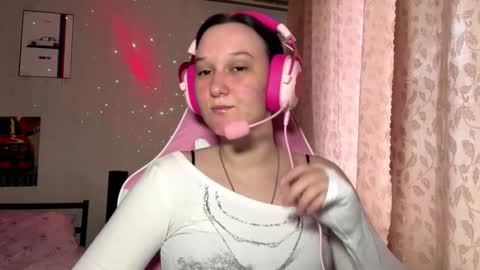 Emily online show from March 17, 6:07 am