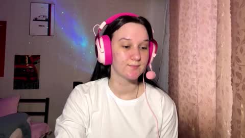 Emily online show from March 16, 5:55 am