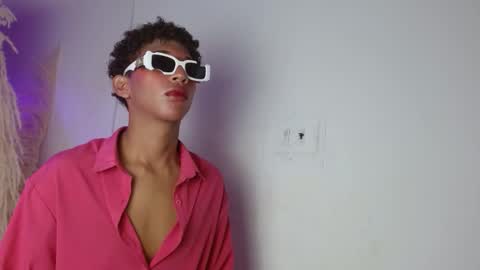 chanel_bitch952834 online show from March 18, 11:21 pm