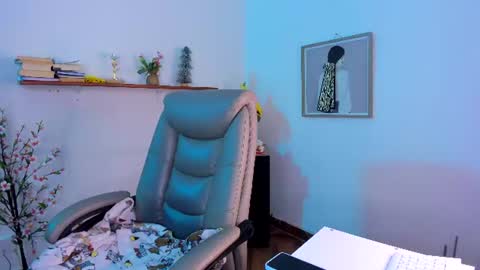 chanell online show from July 29, 12:05 pm