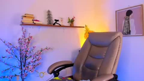chanell online show from June 6, 2:12 pm