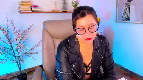 chanell online show from June 22, 9:06 am