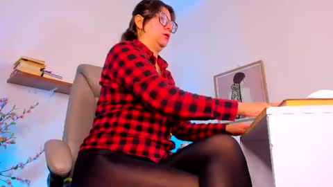 chanell online show from June 23, 9:17 am