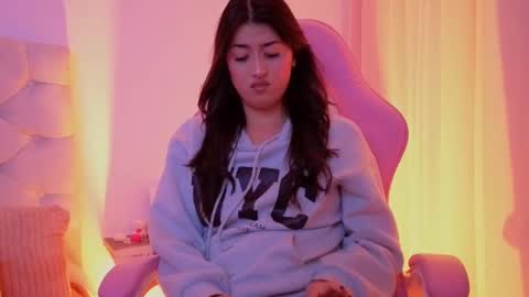 Chanell online show from November 9, 10:45 pm