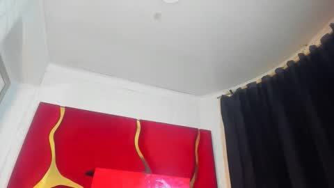 chaniesmith67x online show from April 27, 5:38 am