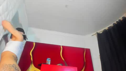chaniesmith67x online show from April 25, 5:09 am