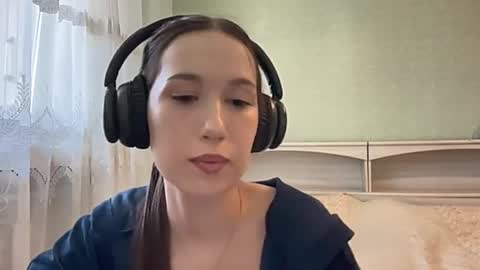 Scarlett online show from March 9, 12:10 pm