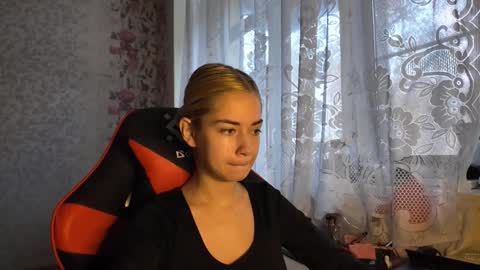 Nancy online show from November 7, 7:55 am