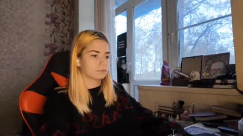 Nancy online show from November 25, 7:40 am