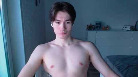 charleshanson69 online show from February 22, 1:36 pm