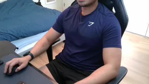 charliekkw online show from March 2, 8:29 pm