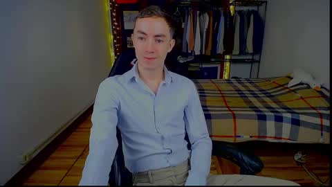 carlos reyes online show from February 13, 9:23 am