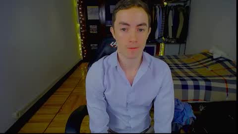 carlos reyes online show from January 15, 8:45 am