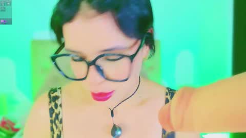 Charloott Evans online show from September 17, 6:06 am