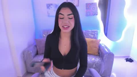    online show from February 7, 7:06 pm