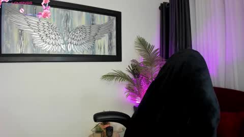 Charlote online show from November 6, 11:46 am