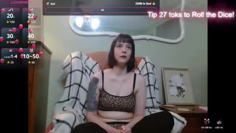 Charlotte online show from May 5, 11:21 pm