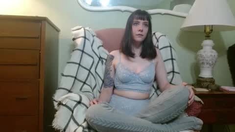 Charlotte online show from April 27, 5:10 pm