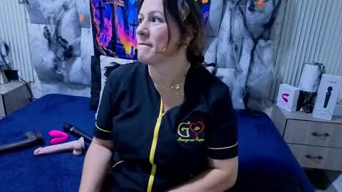 charlotte online show from November 3, 11:00 am