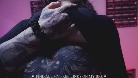 Charlotte online show from March 12, 8:23 pm