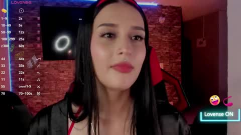 Charlotte  online show from May 3, 1:00 am