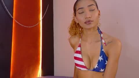 CHARLOTTE online show from February 8, 12:08 pm