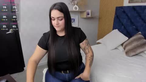 Charlotte Mayers online show from June 23, 11:39 am