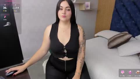Charlotte Mayers online show from July 7, 11:25 am