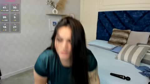 Charlotte Mayers online show from November 6, 11:46 am